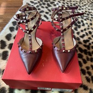 Valentino Rockstud Pump in Merlot/Burgundy- 39.5